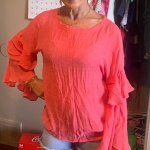 Women's boutique shirt sz. Small